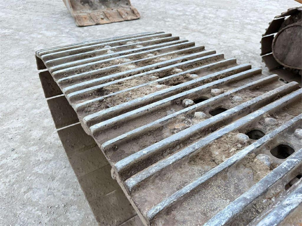 Excavadora de cadenas JCB JC 220 LCT4: foto 15