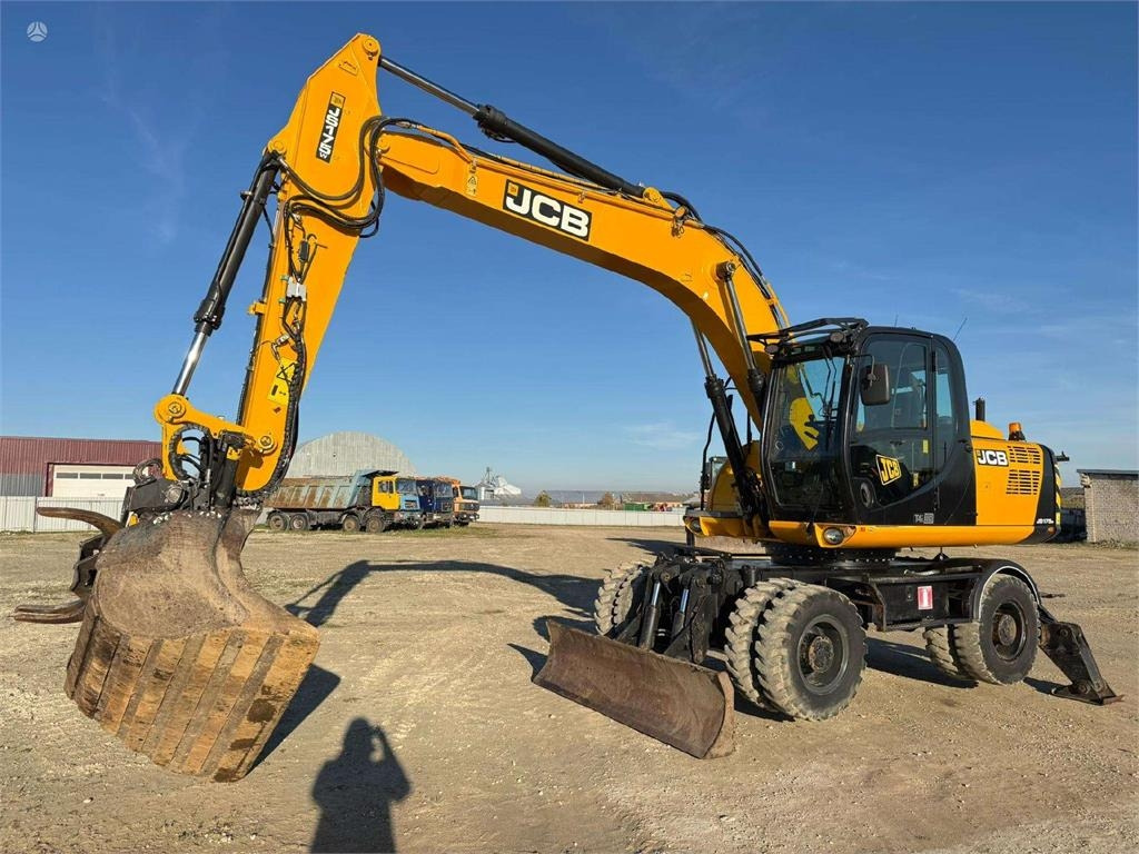 JCB JS 175 W T4i ENGCON + GRAPPLE - Excavadora de ruedas: foto 1 JCB JS 175 W T4i ENGCON + GRAPPLE - Excavadora de ruedas: foto 1
