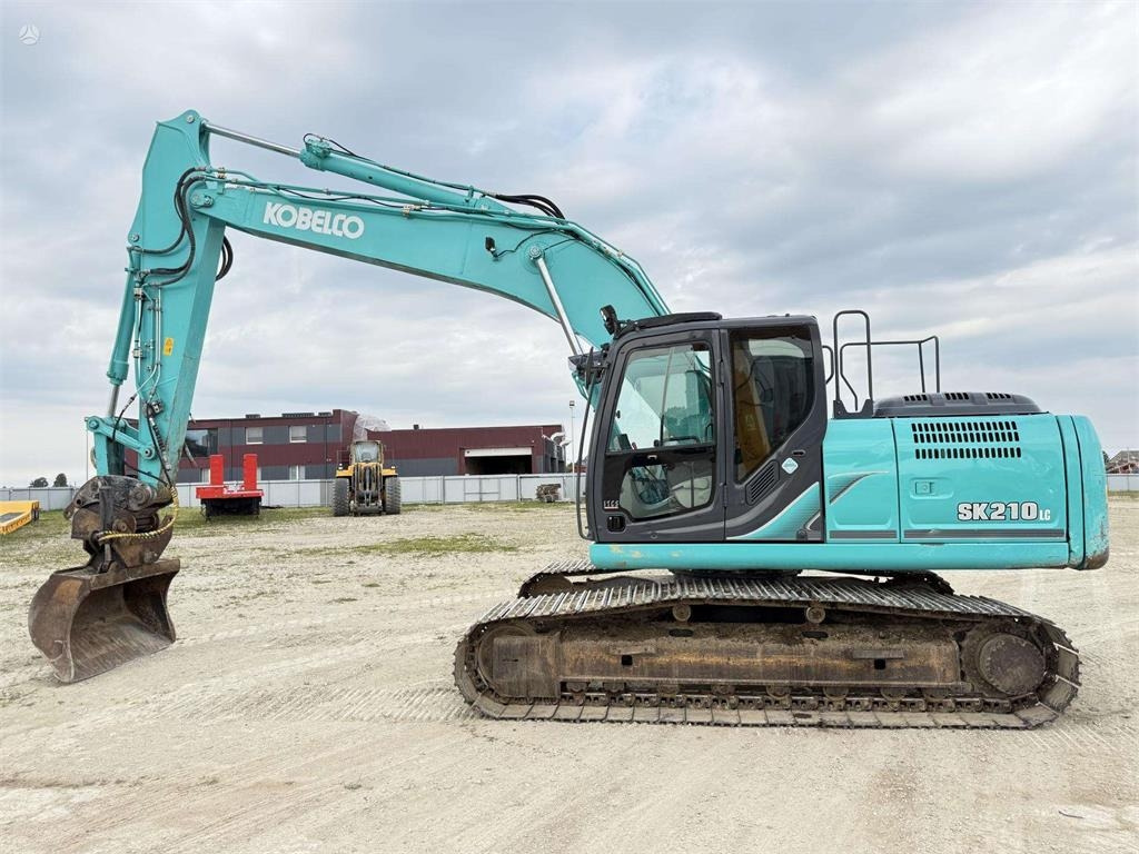 Kobelco SK 210 LC-9 - Excavadora de cadenas: foto 2 Kobelco SK 210 LC-9 - Excavadora de cadenas: foto 2