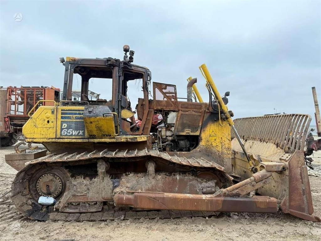 Komatsu D65WX-18 - Bulldozer: foto 5 Komatsu D65WX-18 - Bulldozer: foto 5