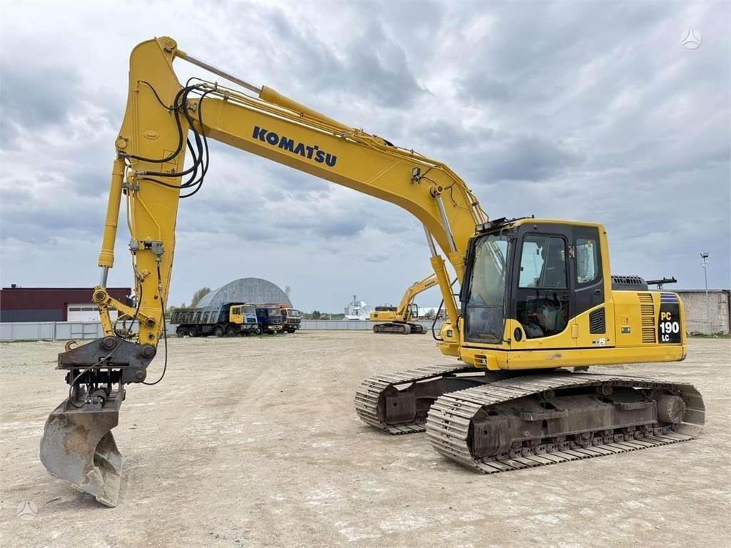 Komatsu PC 190 LC-8 - Excavadora de cadenas: foto 1 Komatsu PC 190 LC-8 - Excavadora de cadenas: foto 1