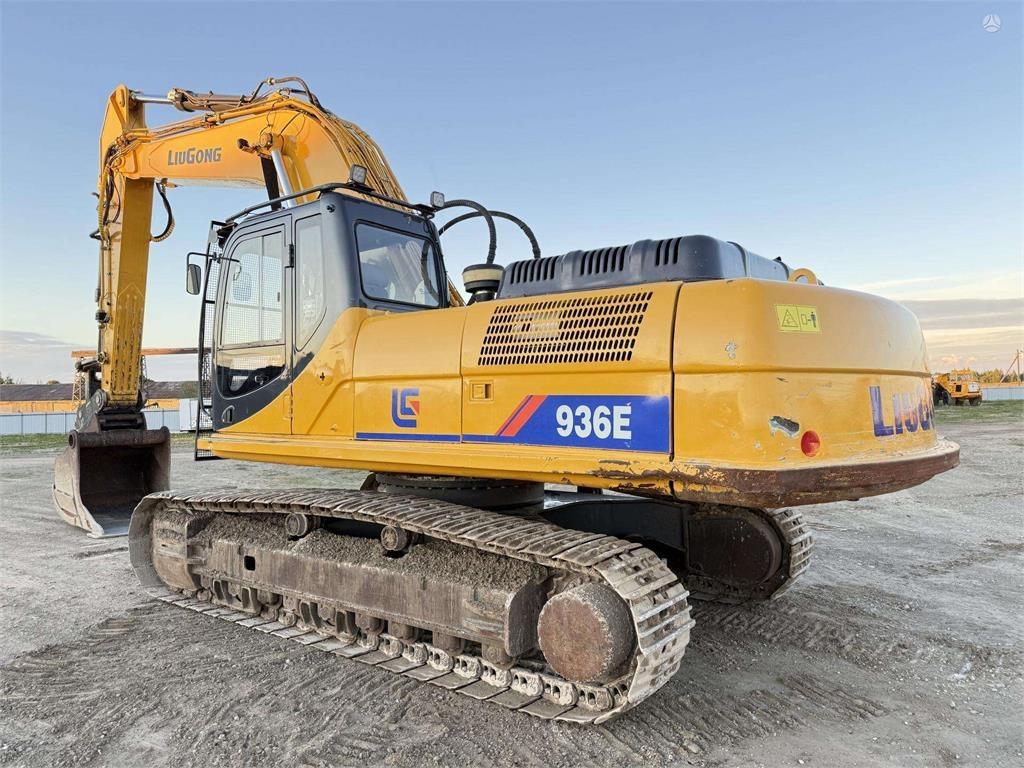 Liugong CLG 936 E cummins + kawasaki - Excavadora de cadenas: foto 3 Liugong CLG 936 E cummins + kawasaki - Excavadora de cadenas: foto 3