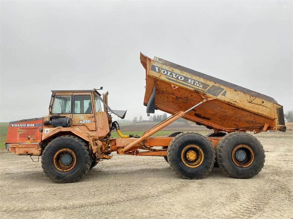 Volvo A25C , Nr.1 - Dúmper articulado: foto 5 Volvo A25C , Nr.1 - Dúmper articulado: foto 5