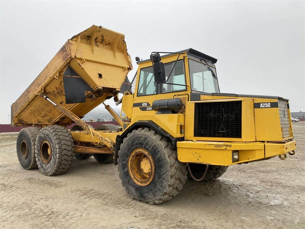 Volvo A25C , Nr.7 - Dúmper articulado: foto 1 Volvo A25C , Nr.7 - Dúmper articulado: foto 1