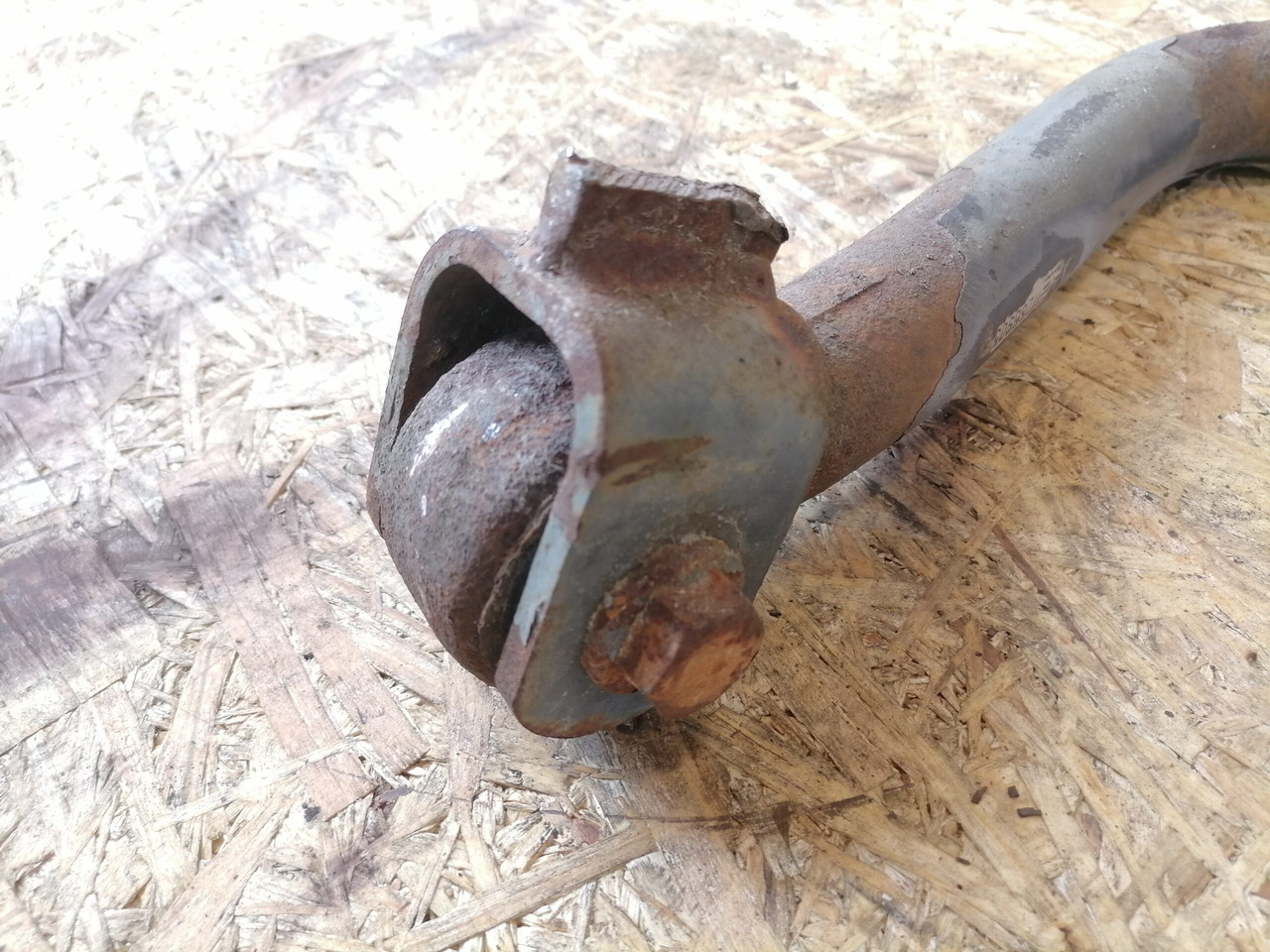 DAF Anti-roll bar 1286905 - Barra estabilizadora para Camión: foto 3 DAF Anti-roll bar 1286905 - Barra estabilizadora para Camión: foto 3