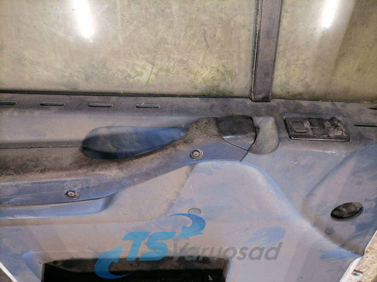 DAF Door 1304060 - Puerta y piezas para Camión: foto 5 DAF Door 1304060 - Puerta y piezas para Camión: foto 5