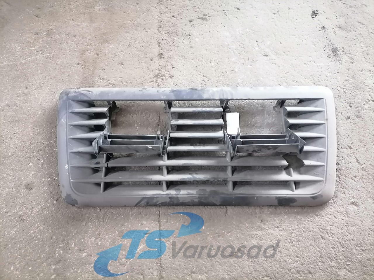 DAF Grille panel 10412789 - Parrilla para Camión: foto 3 DAF Grille panel 10412789 - Parrilla para Camión: foto 3
