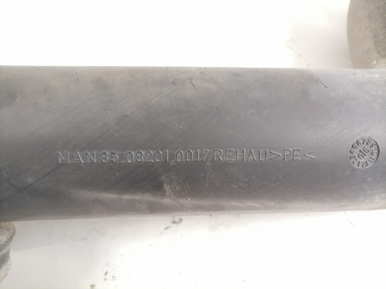 MAN Air intake 85082010017 - Sistema de admisión de aire para Camión: foto 2 MAN Air intake 85082010017 - Sistema de admisión de aire para Camión: foto 2