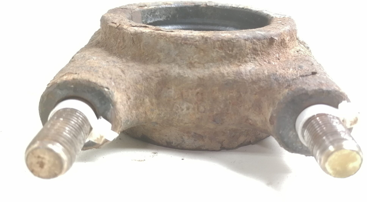 MAN Anti-roll bar bracket 81437183044 - Barra estabilizadora para Camión: foto 2 MAN Anti-roll bar bracket 81437183044 - Barra estabilizadora para Camión: foto 2