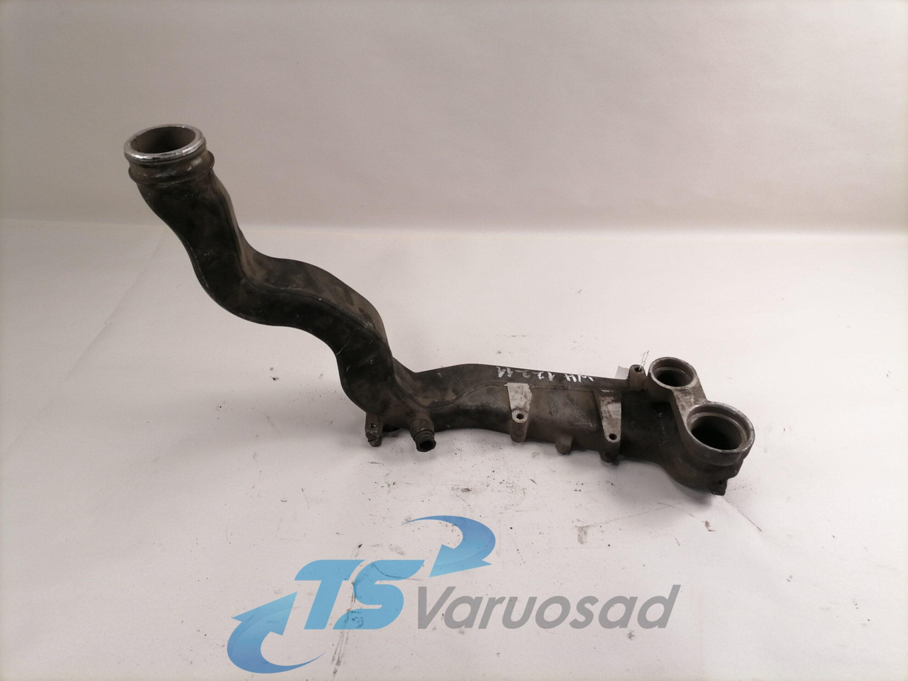 MAN Coolant pipe 51063023261 - Sistema de refrigeración para Camión: foto 1 MAN Coolant pipe 51063023261 - Sistema de refrigeración para Camión: foto 1