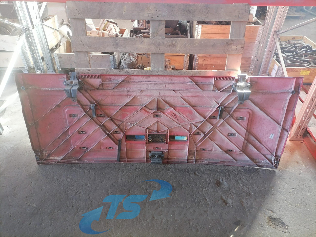MAN Grille panel 81611100053 - Parrilla para Camión: foto 4 MAN Grille panel 81611100053 - Parrilla para Camión: foto 4