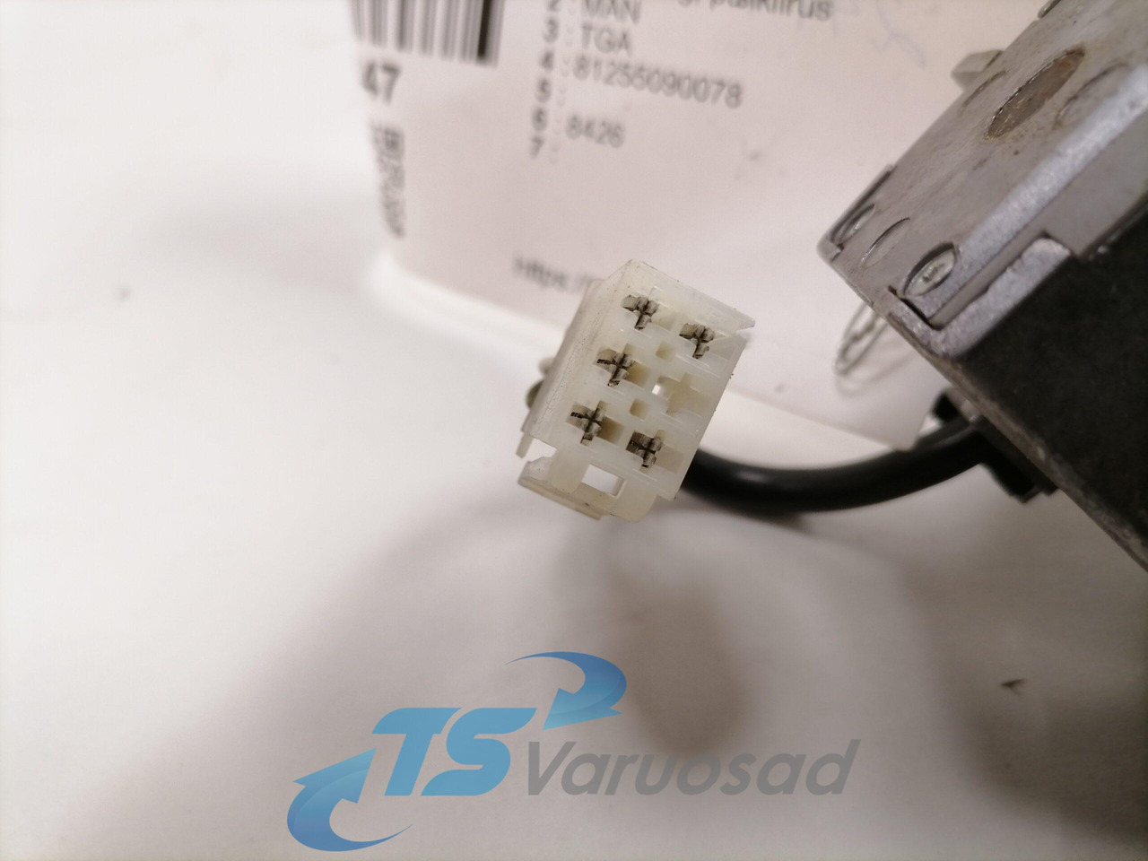 MAN Switch, cruise control 81255090078 - Sistema eléctrico para Camión: foto 3 MAN Switch, cruise control 81255090078 - Sistema eléctrico para Camión: foto 3