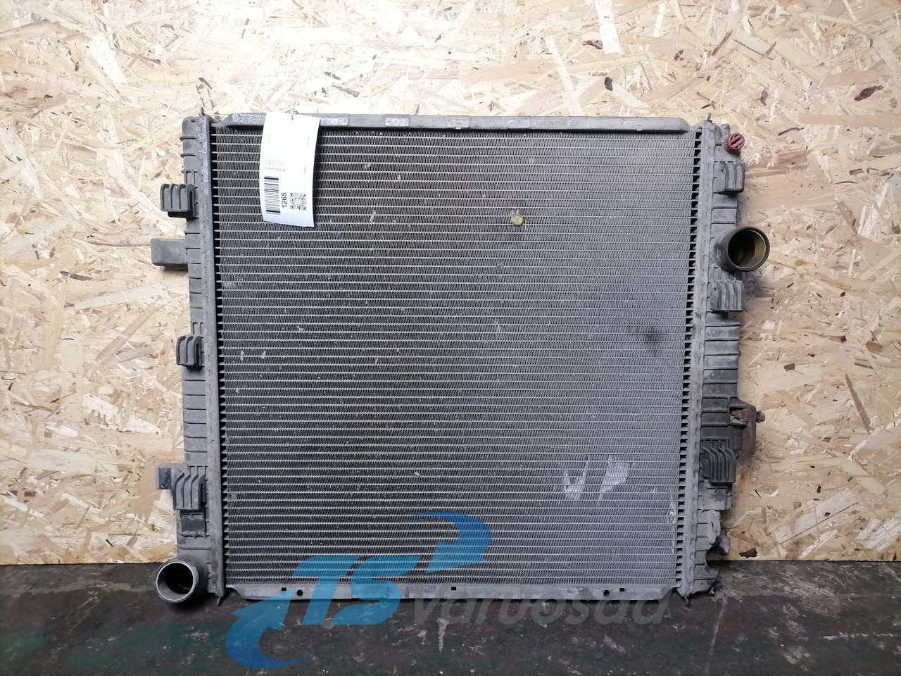 MB Cooling radiator A9705000403 - Radiador para Camión: foto 1 MB Cooling radiator A9705000403 - Radiador para Camión: foto 1