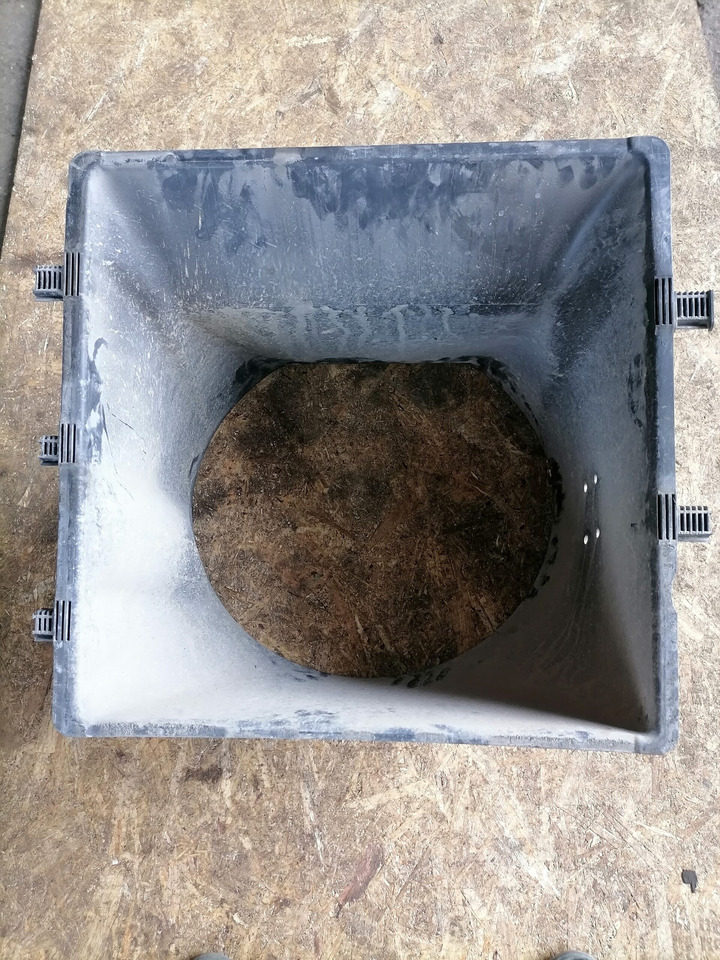 MB Fan shroud 9705050055 - Radiador para Camión: foto 3 MB Fan shroud 9705050055 - Radiador para Camión: foto 3