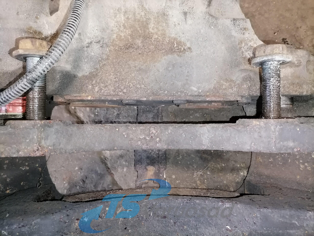 Mercedes-Benz Brake caliper A9444204701 - Piezas de freno para Camión: foto 2 Mercedes-Benz Brake caliper A9444204701 - Piezas de freno para Camión: foto 2