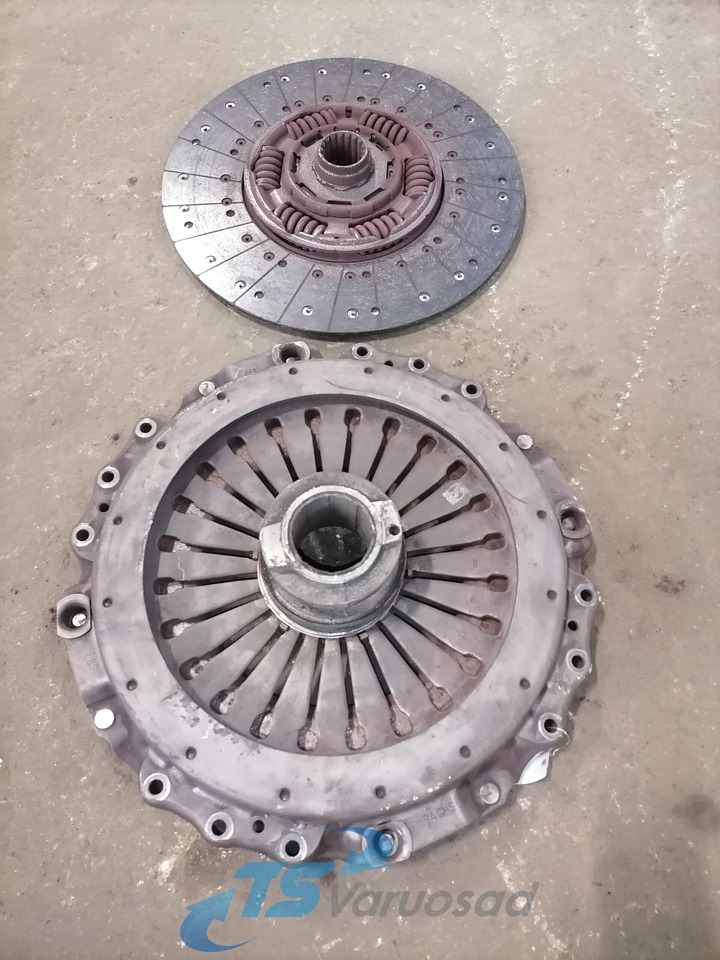 Mercedes-Benz Clutch A0242502501 - Embrague y piezas para Camión: foto 4 Mercedes-Benz Clutch A0242502501 - Embrague y piezas para Camión: foto 4