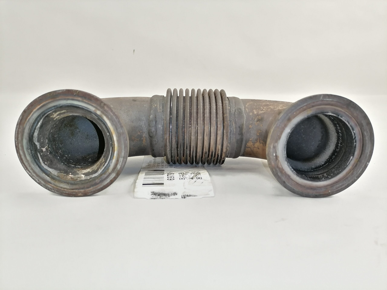 Mercedes-Benz EGR pipe A4711400508 - Sistema de escape para Camión: foto 3 Mercedes-Benz EGR pipe A4711400508 - Sistema de escape para Camión: foto 3