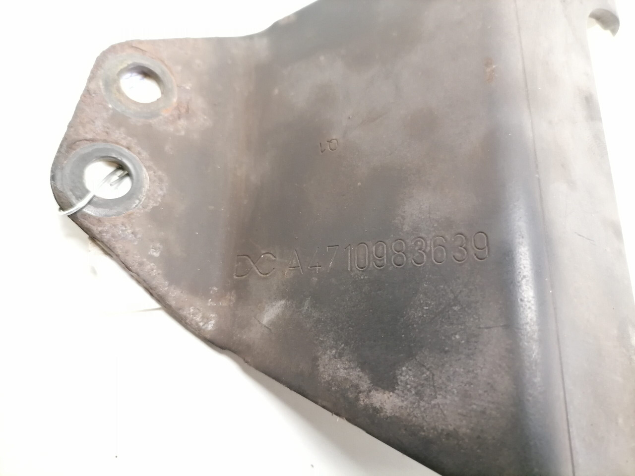 Mercedes-Benz Intercooler tube carrier A4710983639 - Intercooler para Camión: foto 2 Mercedes-Benz Intercooler tube carrier A4710983639 - Intercooler para Camión: foto 2