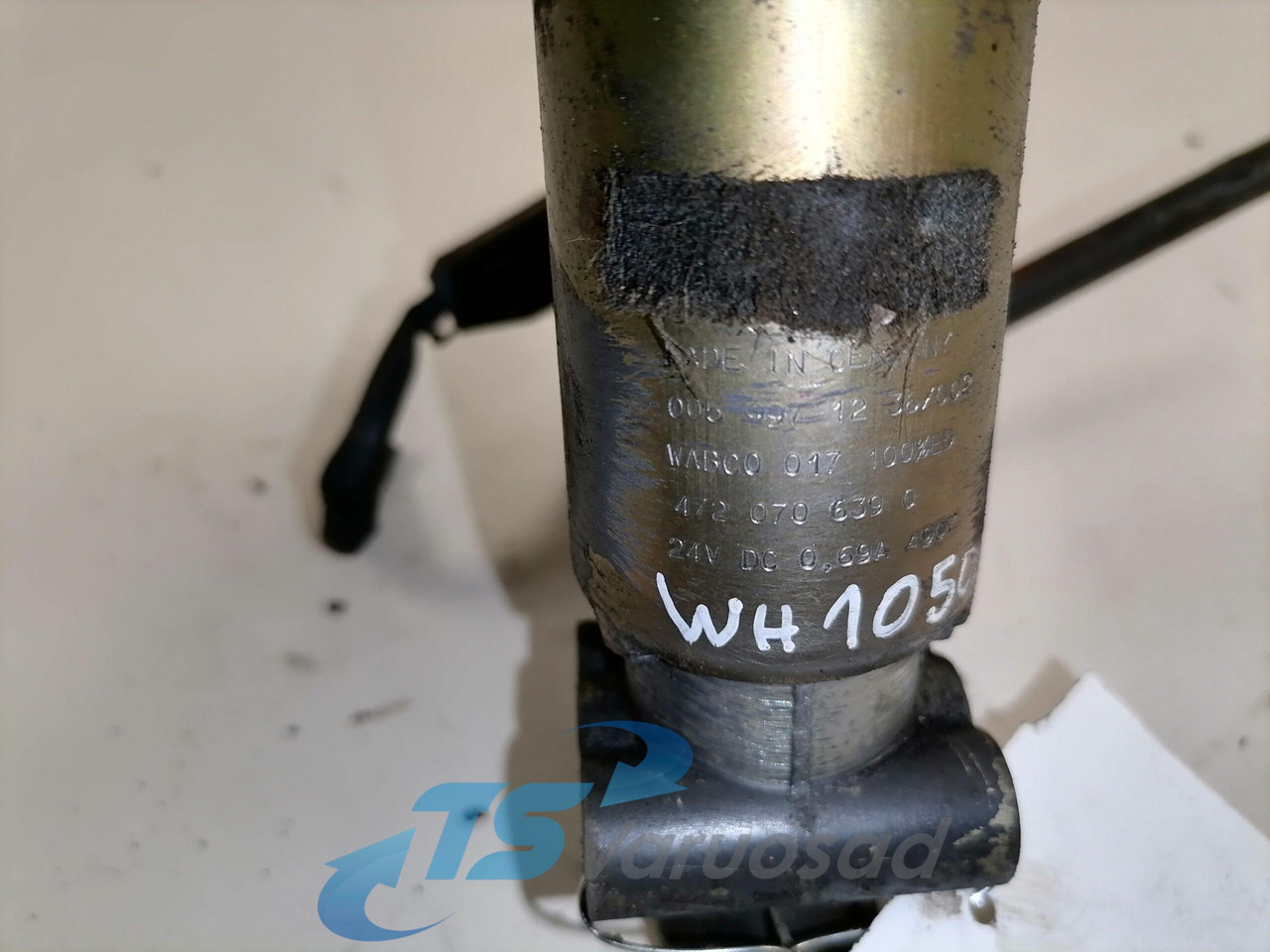 Mercedes-Benz Solenoid valve 0059971236 - Válvula de freno para Camión: foto 2 Mercedes-Benz Solenoid valve 0059971236 - Válvula de freno para Camión: foto 2