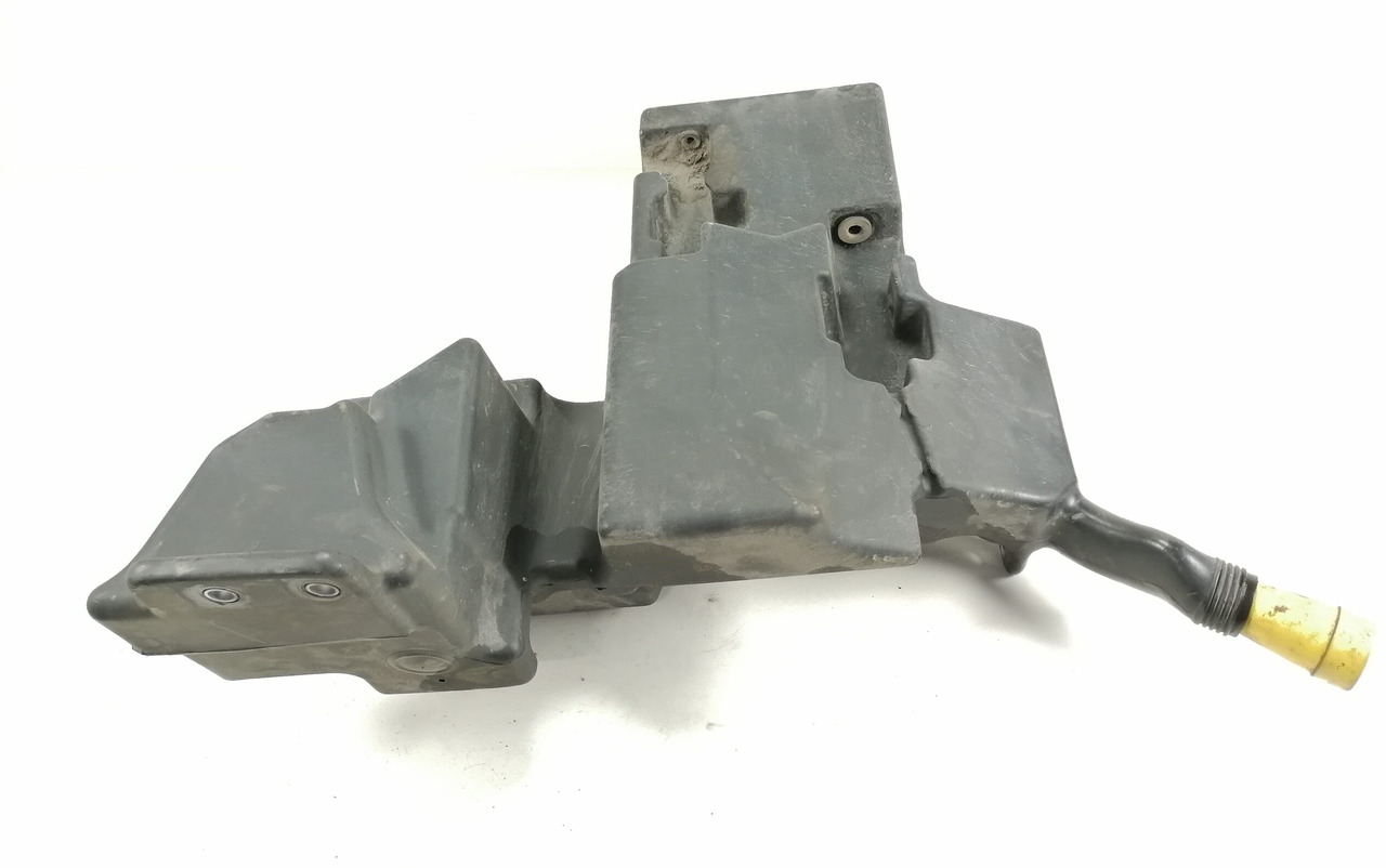 Mercedes-Benz Windscreen washer fluid tank A9608696620 - Limpiaparabrisas para Camión: foto 2 Mercedes-Benz Windscreen washer fluid tank A9608696620 - Limpiaparabrisas para Camión: foto 2