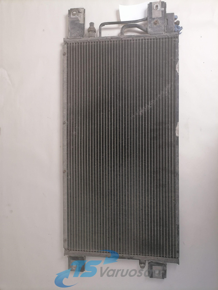Scania A/C radiator 1449757 - Calefacción/ Ventilación para Camión: foto 2 Scania A/C radiator 1449757 - Calefacción/ Ventilación para Camión: foto 2