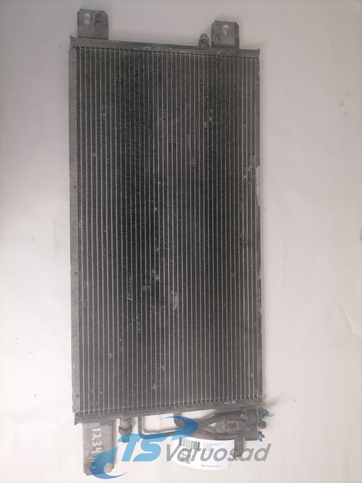 Scania A/C radiator 1449757 - Calefacción/ Ventilación para Camión: foto 1 Scania A/C radiator 1449757 - Calefacción/ Ventilación para Camión: foto 1
