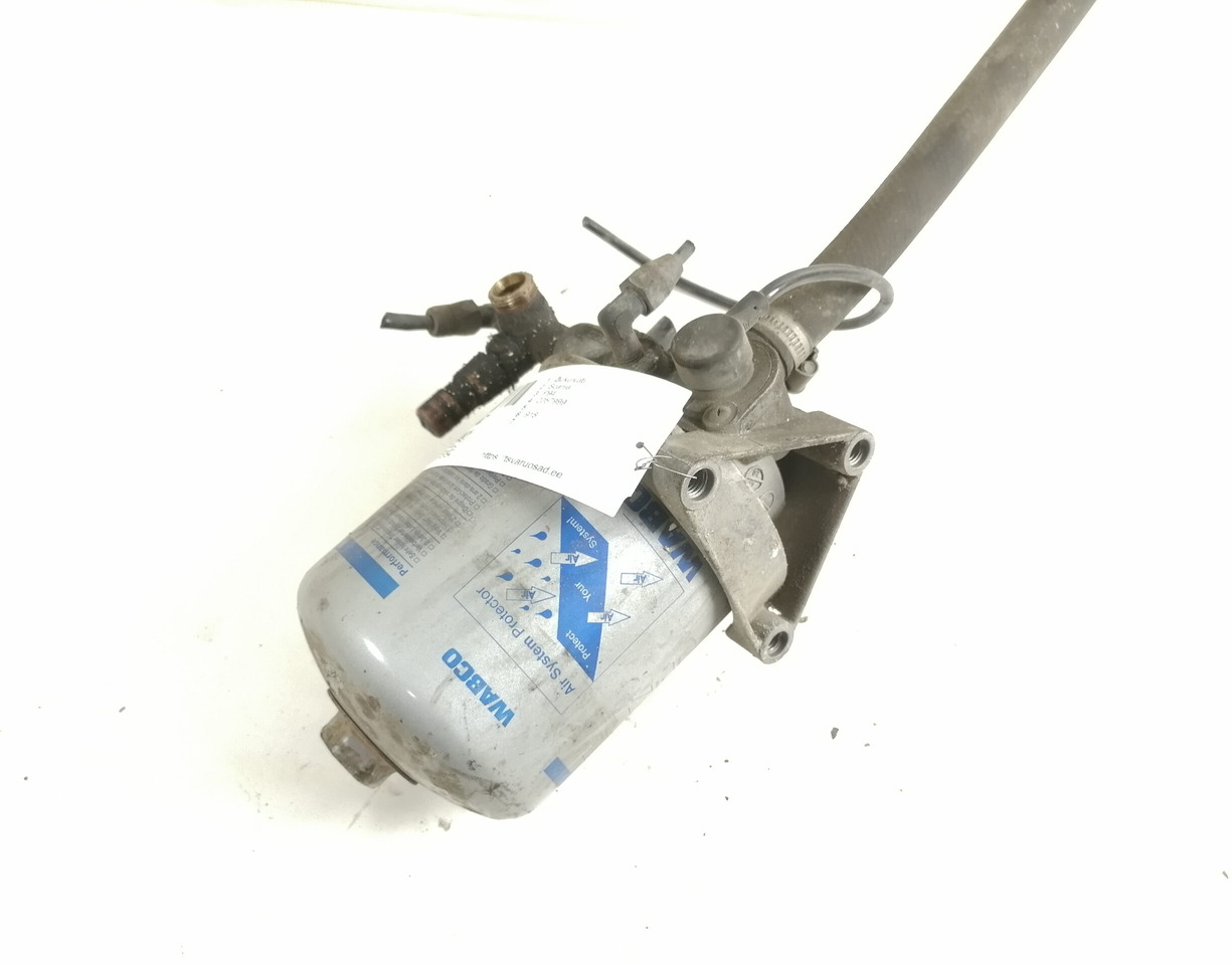 Scania Air dryer 2057999 - Válvula de freno para Camión: foto 1 Scania Air dryer 2057999 - Válvula de freno para Camión: foto 1
