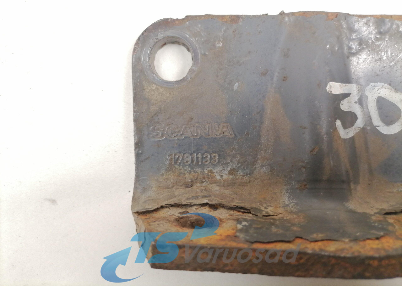Scania Air spring bracket 1791133 - Suspensión neumática para Camión: foto 3 Scania Air spring bracket 1791133 - Suspensión neumática para Camión: foto 3