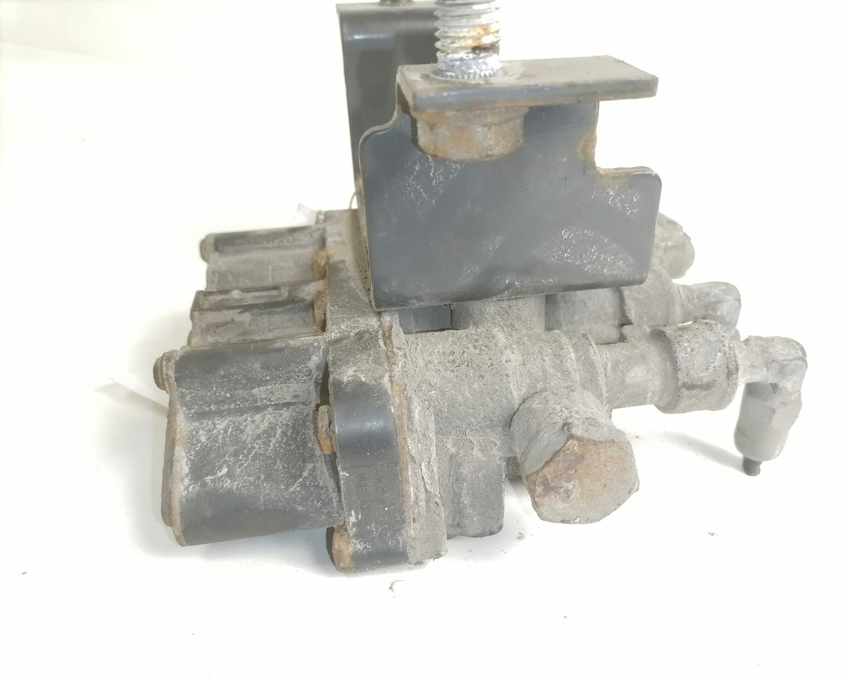 Scania Air suspension control valve, ECAS 1448078 - Válvula de freno para Camión: foto 5 Scania Air suspension control valve, ECAS 1448078 - Válvula de freno para Camión: foto 5