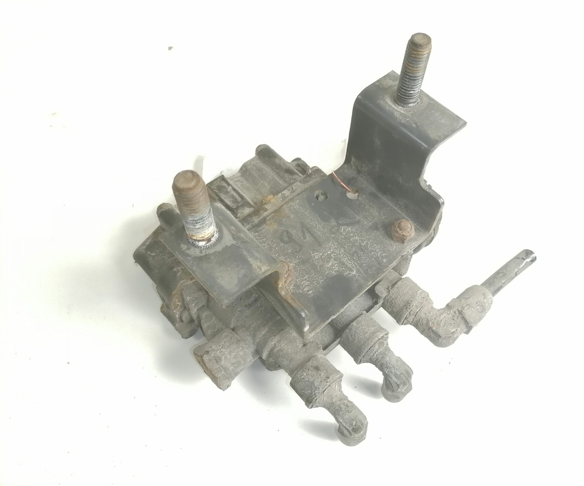 Scania Air suspension control valve, ECAS 1448078 - Válvula de freno para Camión: foto 2 Scania Air suspension control valve, ECAS 1448078 - Válvula de freno para Camión: foto 2