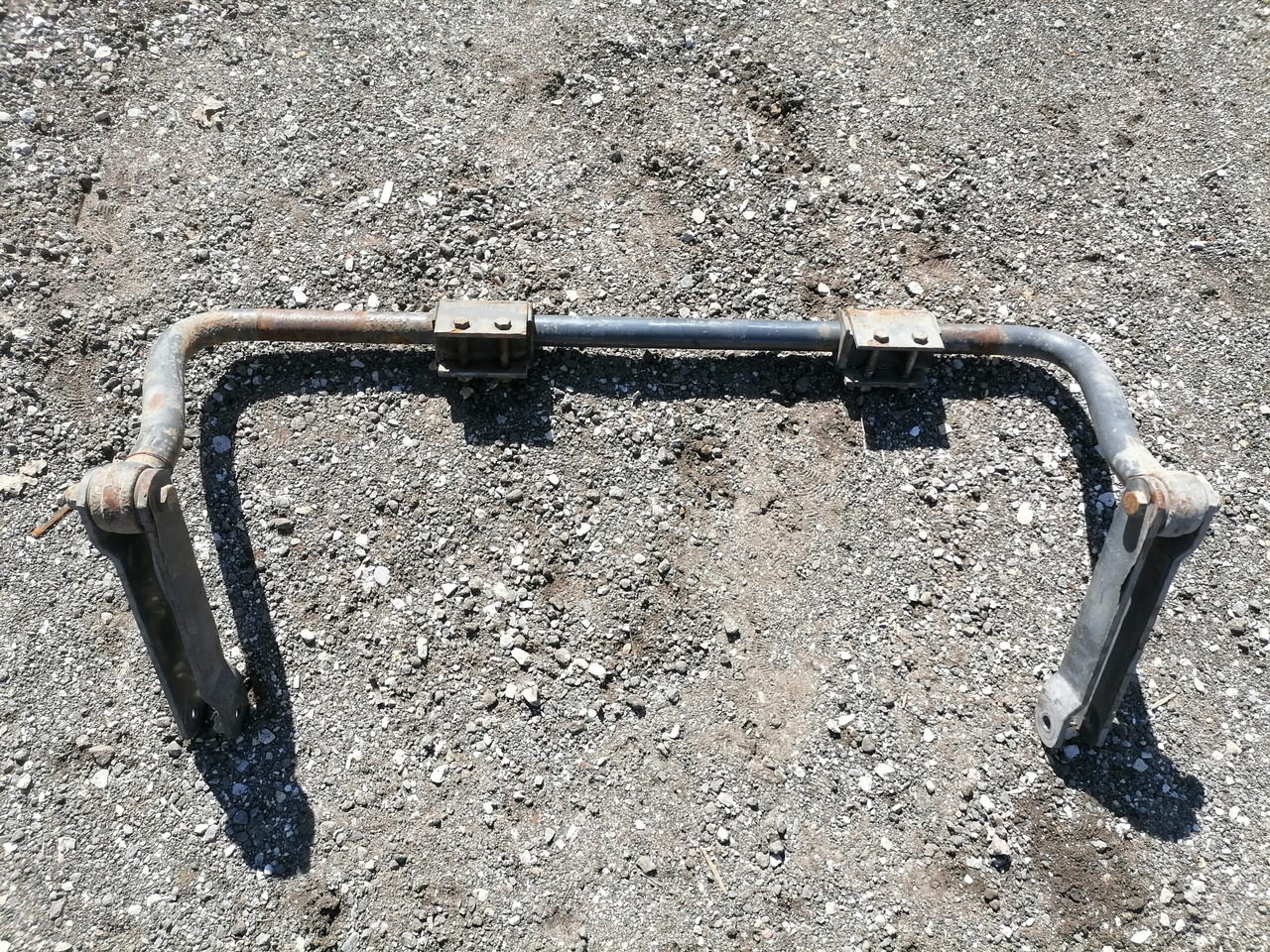 Scania Anti-roll bar 1427214 - Barra estabilizadora para Camión: foto 2 Scania Anti-roll bar 1427214 - Barra estabilizadora para Camión: foto 2