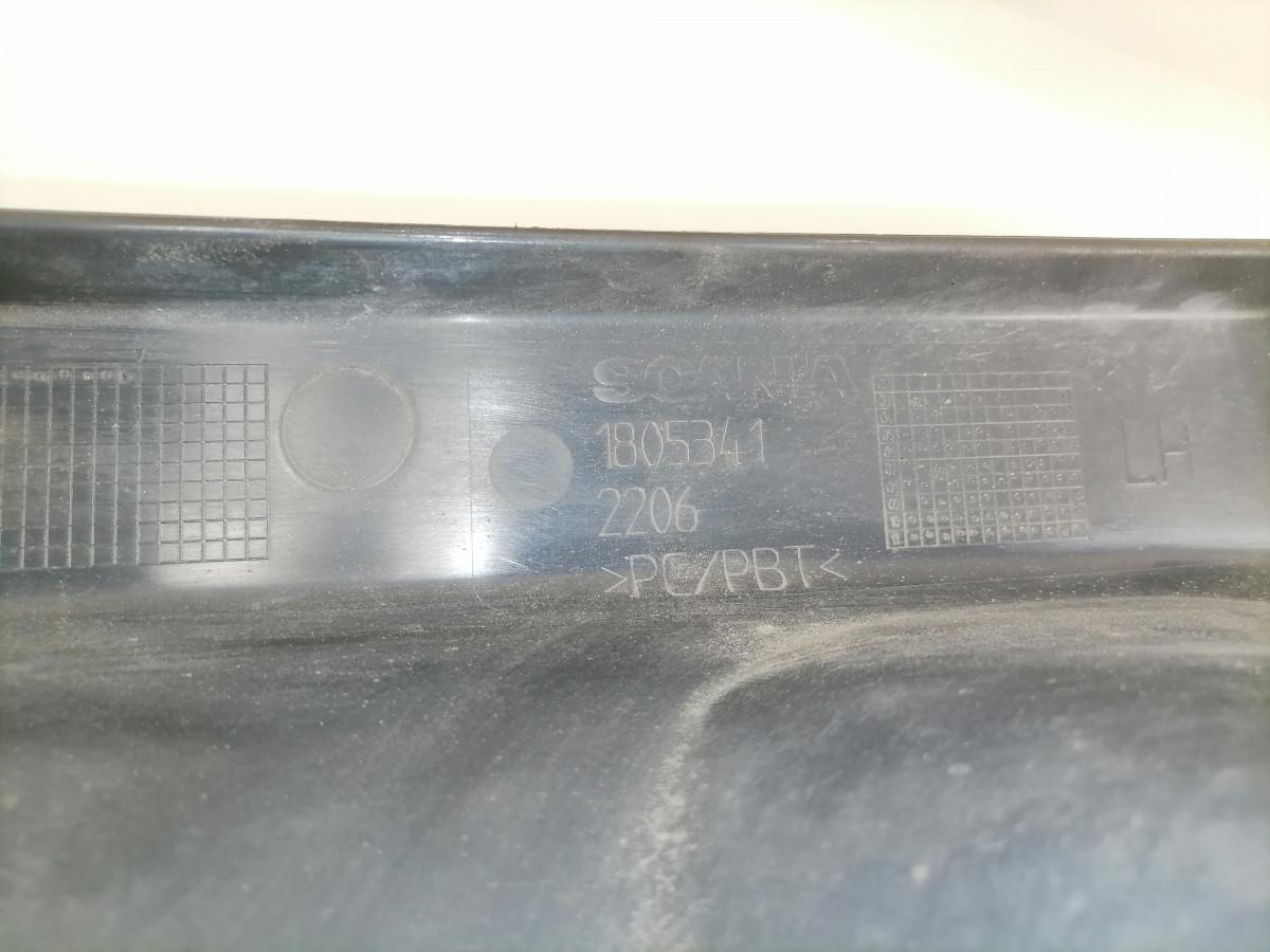 Scania Astmelaua plastik kate, ülemine vasak 1805341 - Peldaño para Camión: foto 4 Scania Astmelaua plastik kate, ülemine vasak 1805341 - Peldaño para Camión: foto 4