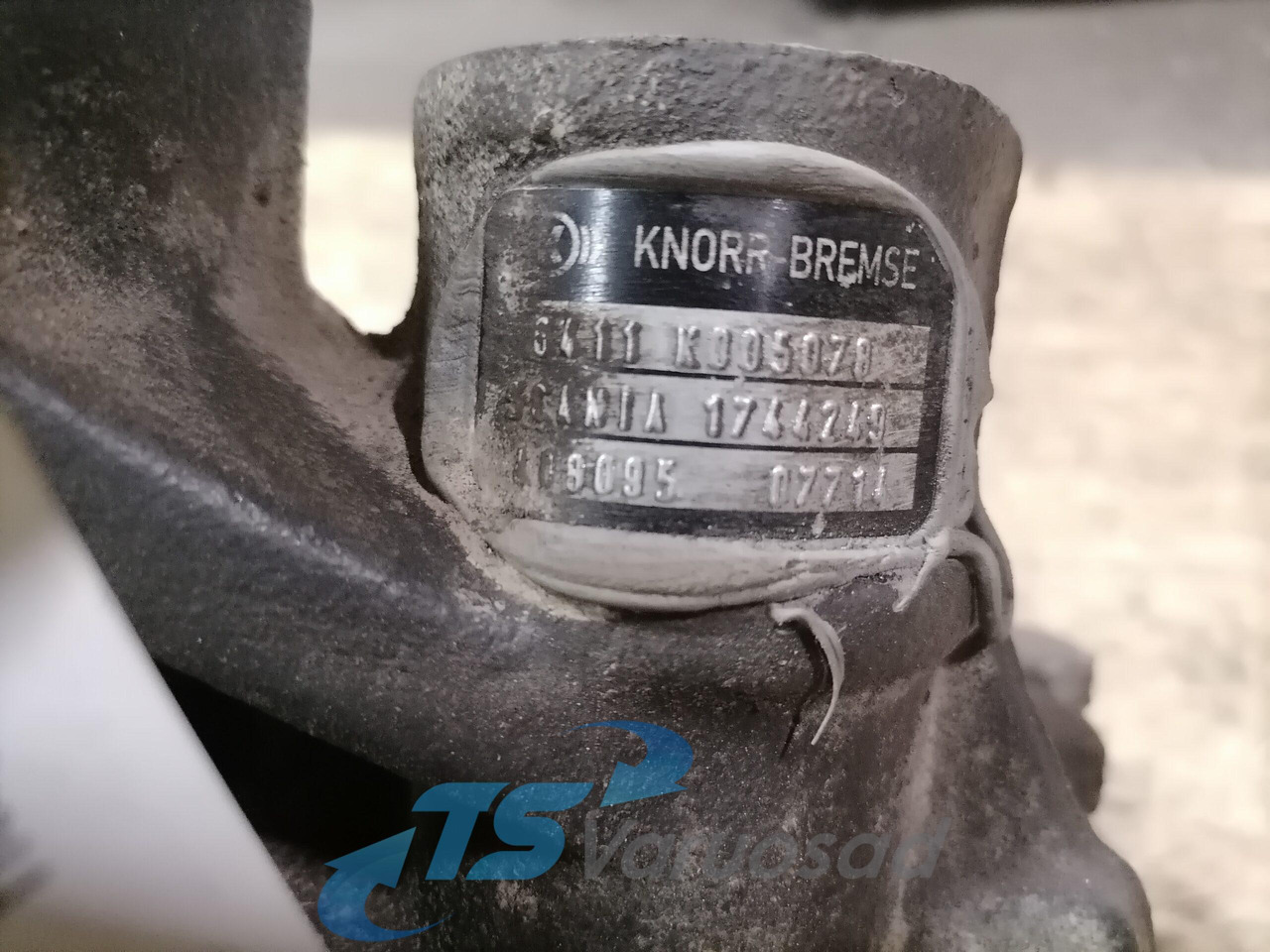 Scania Brake caliper 1744249 - Piezas de freno para Camión: foto 5 Scania Brake caliper 1744249 - Piezas de freno para Camión: foto 5
