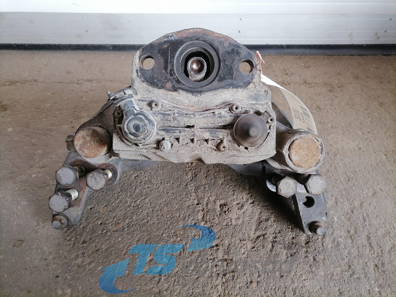 Scania Brake caliper 1744250 - Piezas de freno para Camión: foto 3 Scania Brake caliper 1744250 - Piezas de freno para Camión: foto 3