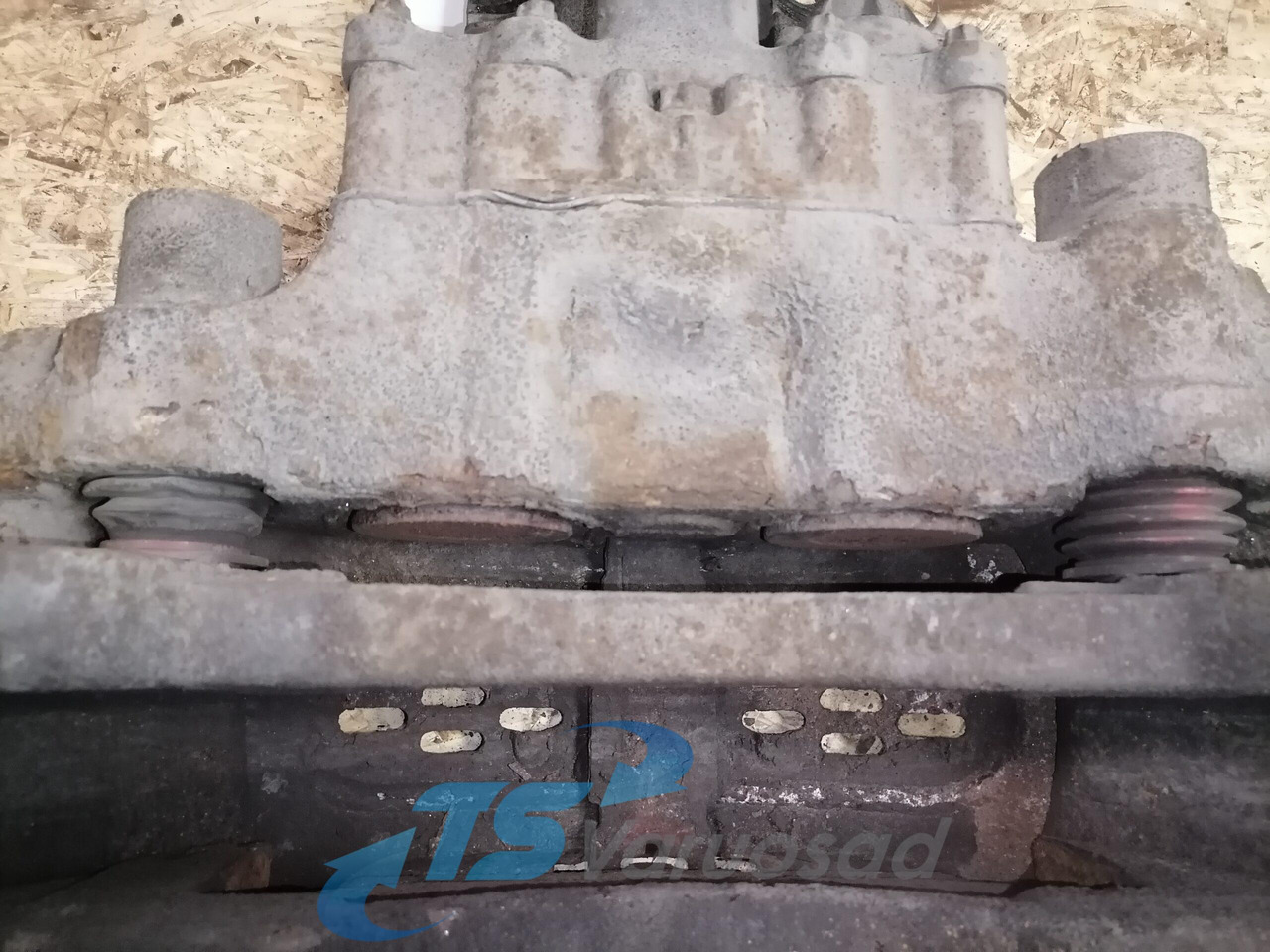Scania Brake caliper 1744258 - Piezas de freno para Camión: foto 3 Scania Brake caliper 1744258 - Piezas de freno para Camión: foto 3