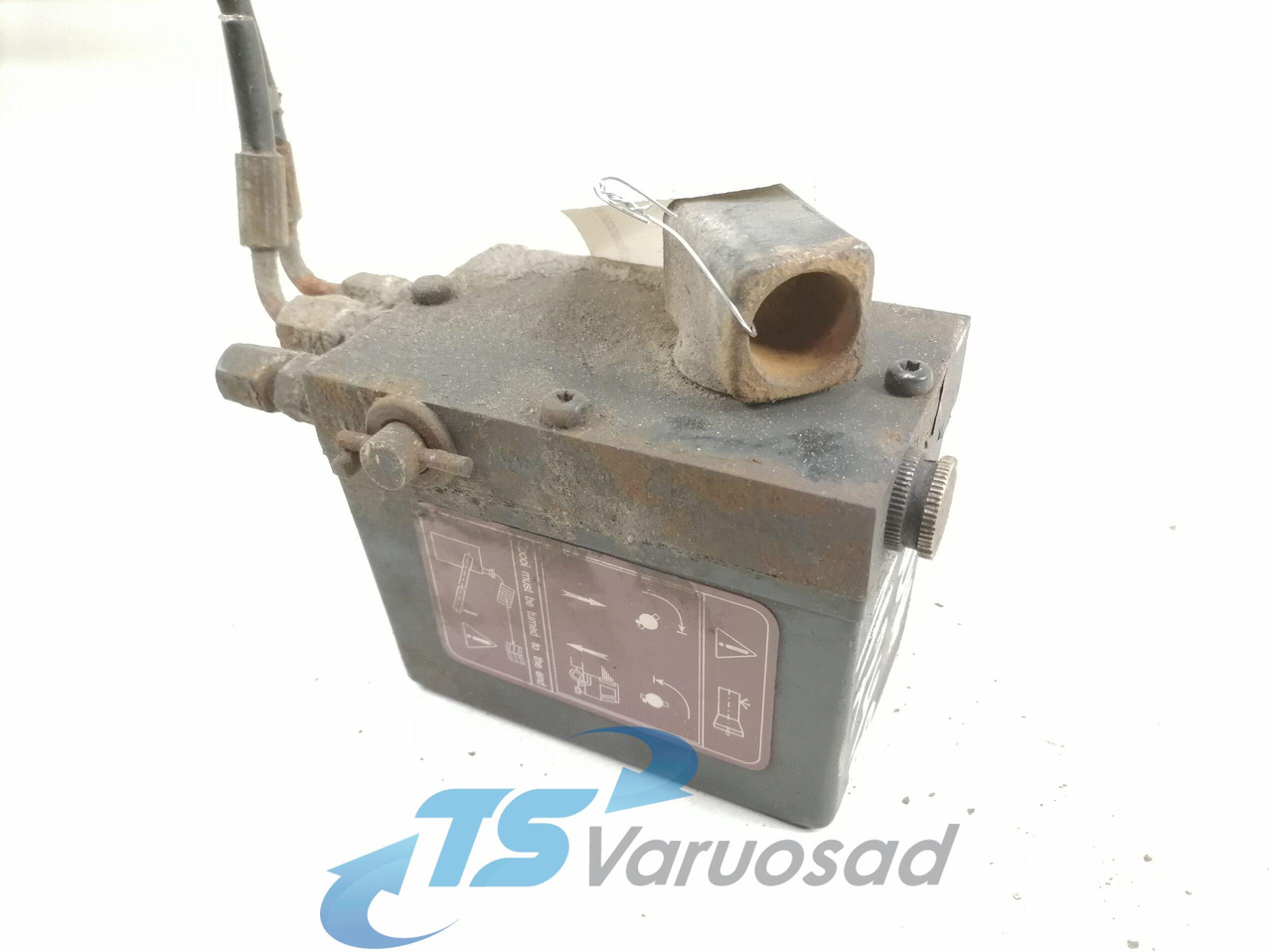 Scania Cab tilting pump 1549740 - Suspensión de cabina para Camión: foto 2 Scania Cab tilting pump 1549740 - Suspensión de cabina para Camión: foto 2