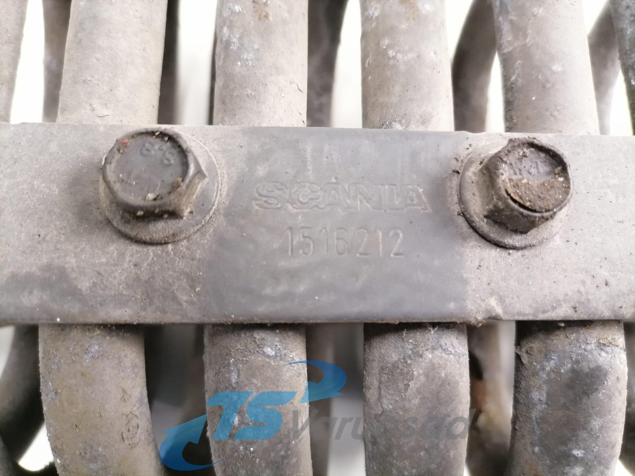 Scania Compressor air pipe 1747246 - Compresor para Camión: foto 4 Scania Compressor air pipe 1747246 - Compresor para Camión: foto 4