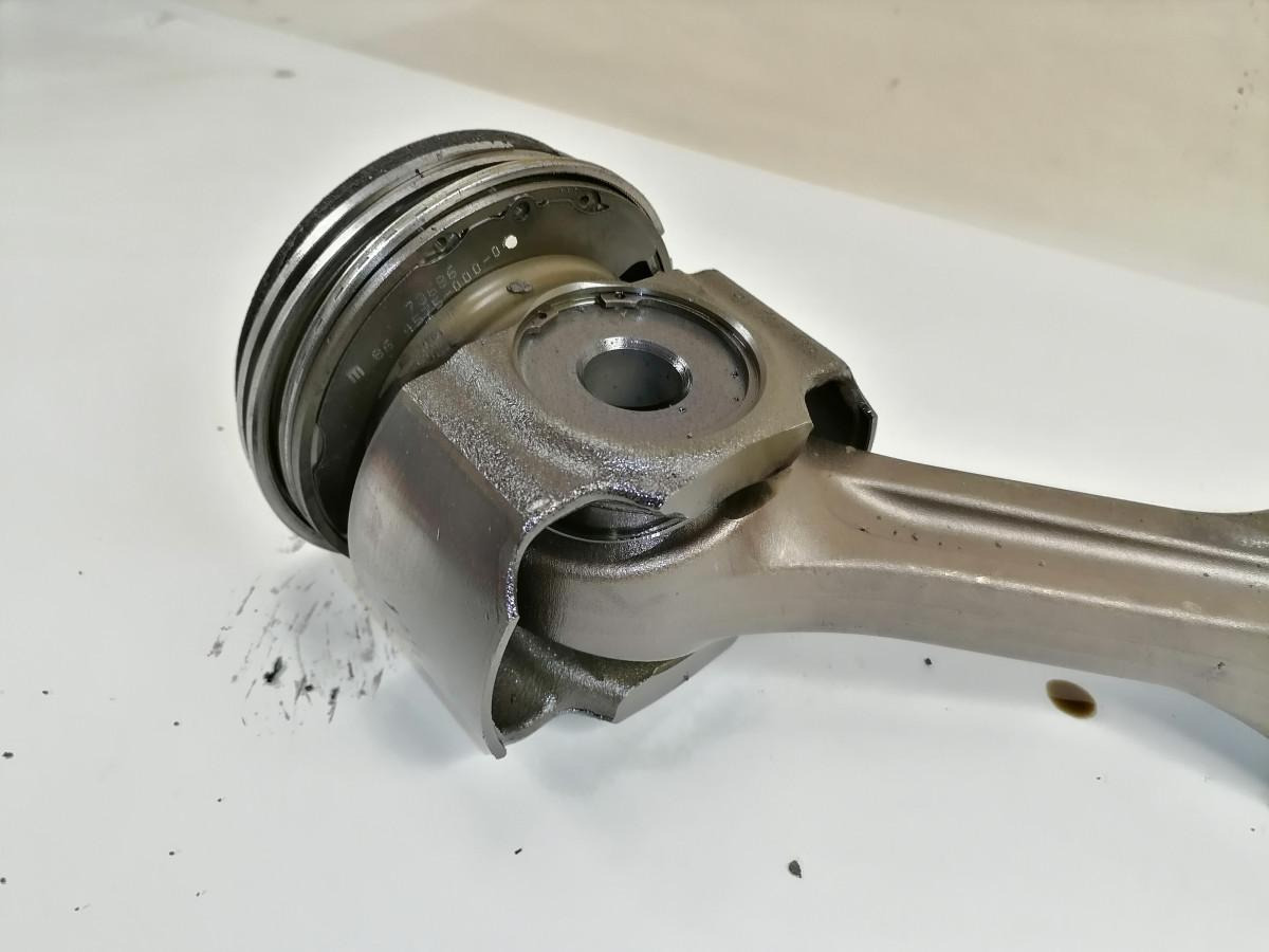 Scania Connecting rod + piston 2428219 - Pistones/ Anillos/ Bujes para Camión: foto 5 Scania Connecting rod + piston 2428219 - Pistones/ Anillos/ Bujes para Camión: foto 5