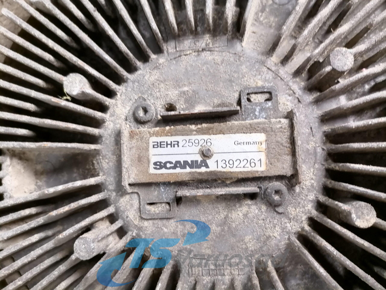 Scania Cooling fan 1392261 - Ventilador para Camión: foto 3 Scania Cooling fan 1392261 - Ventilador para Camión: foto 3