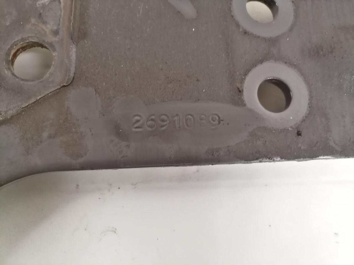 Scania Front bumper carrier 2691089 - Parachoques para Camión: foto 4 Scania Front bumper carrier 2691089 - Parachoques para Camión: foto 4