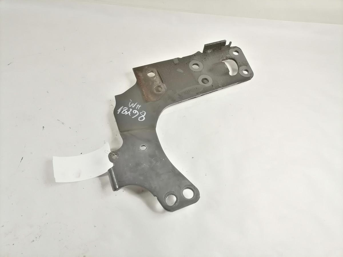 Scania Front bumper carrier 2691089 - Parachoques para Camión: foto 2 Scania Front bumper carrier 2691089 - Parachoques para Camión: foto 2