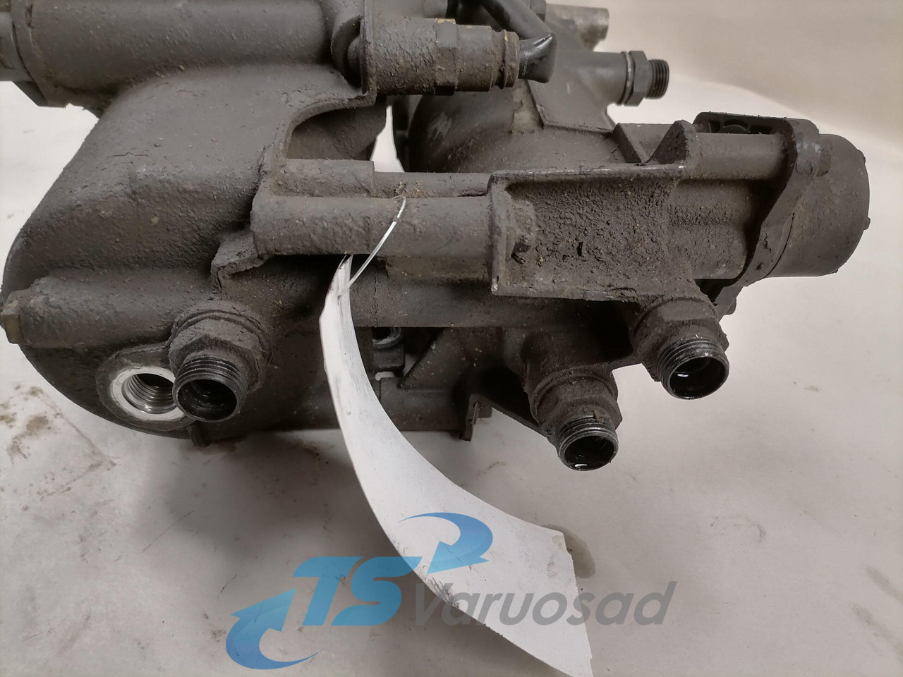 Scania Fuel filter unit 1863221 - Filtro de combustible para Camión: foto 2 Scania Fuel filter unit 1863221 - Filtro de combustible para Camión: foto 2