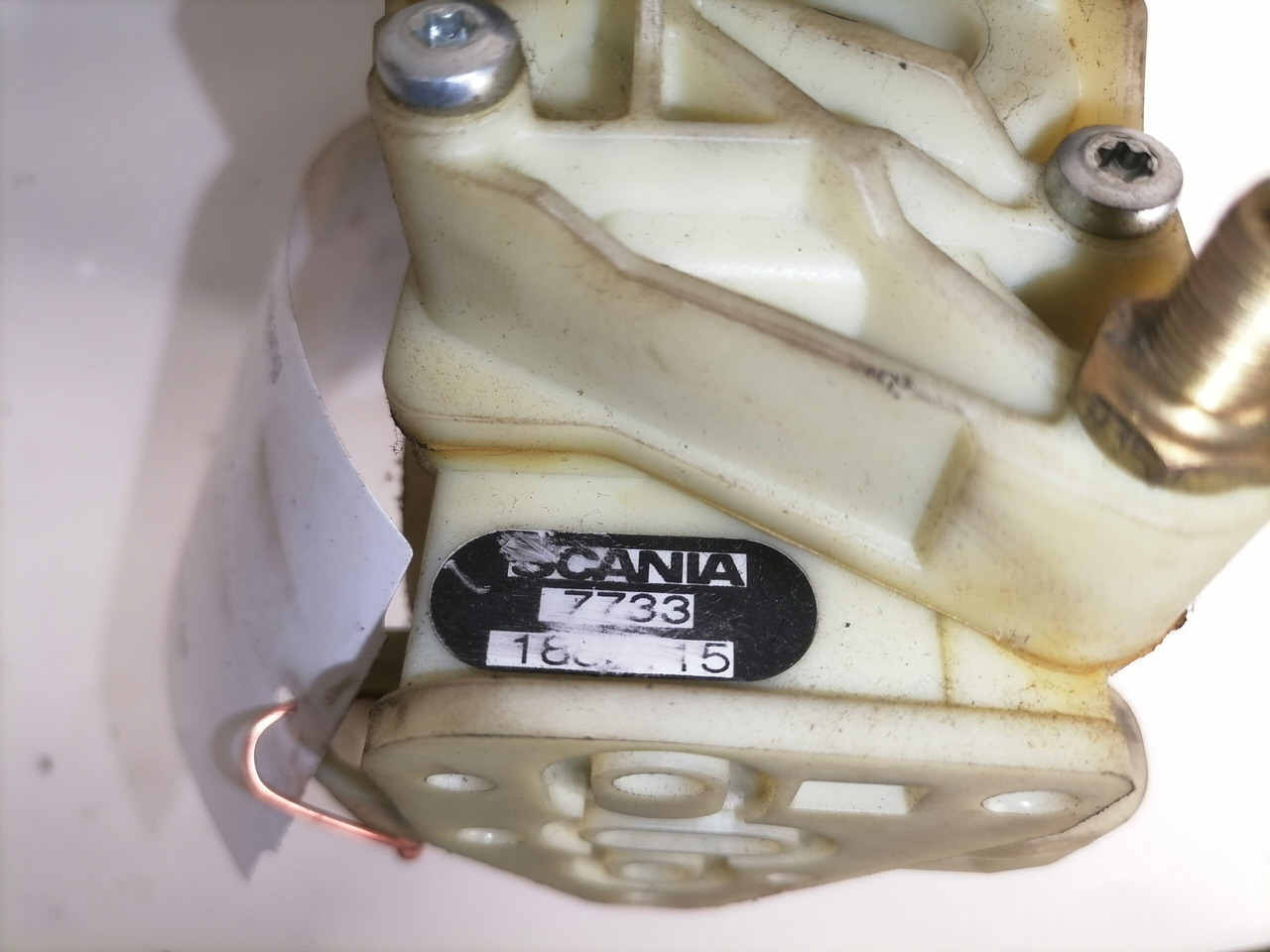 Scania Handbrake control lever 9617241020 - Pieza universal para Camión: foto 2 Scania Handbrake control lever 9617241020 - Pieza universal para Camión: foto 2