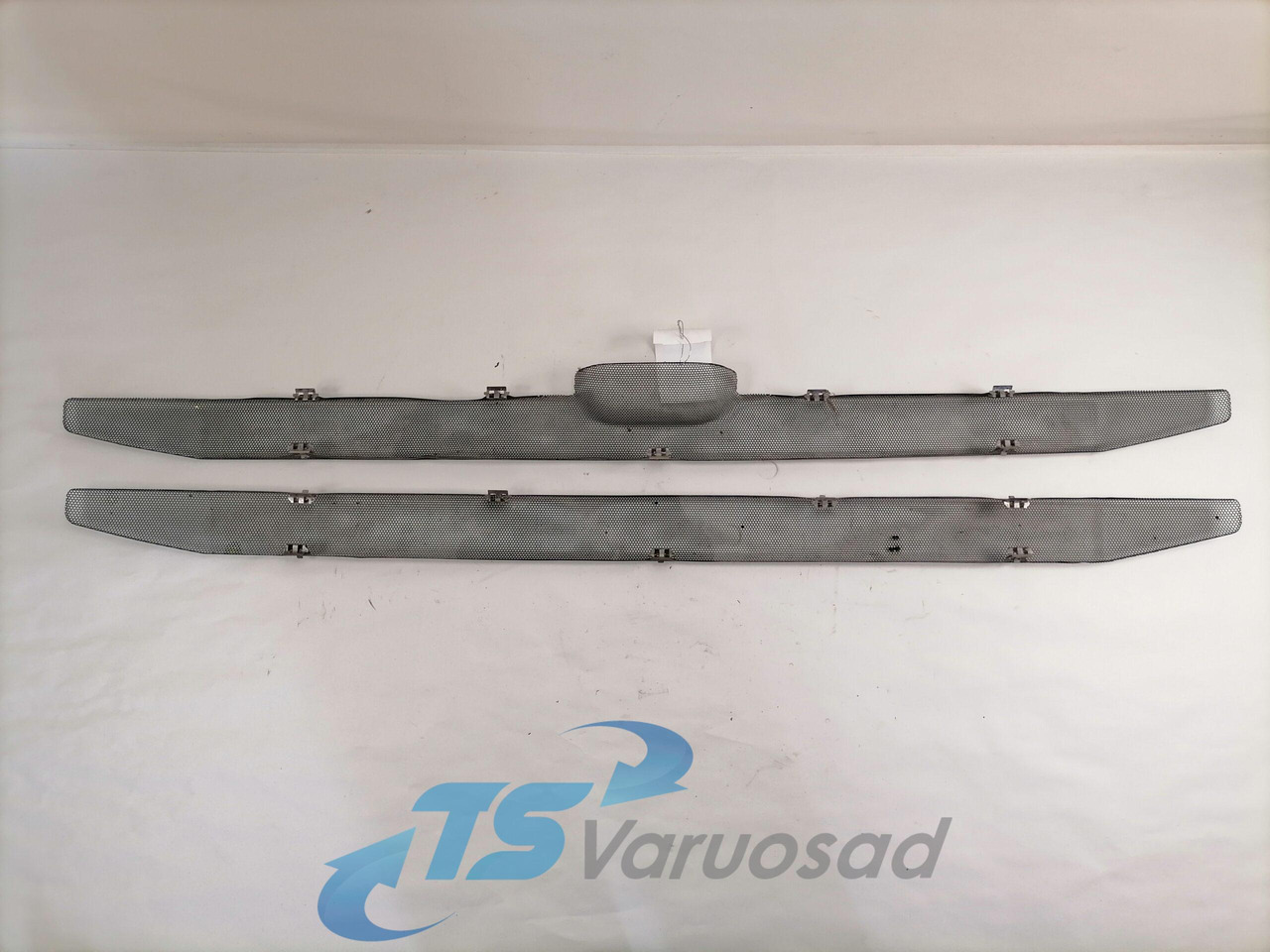 Scania Iluvõre võrk 1875846 - Parrilla para Camión: foto 2 Scania Iluvõre võrk 1875846 - Parrilla para Camión: foto 2