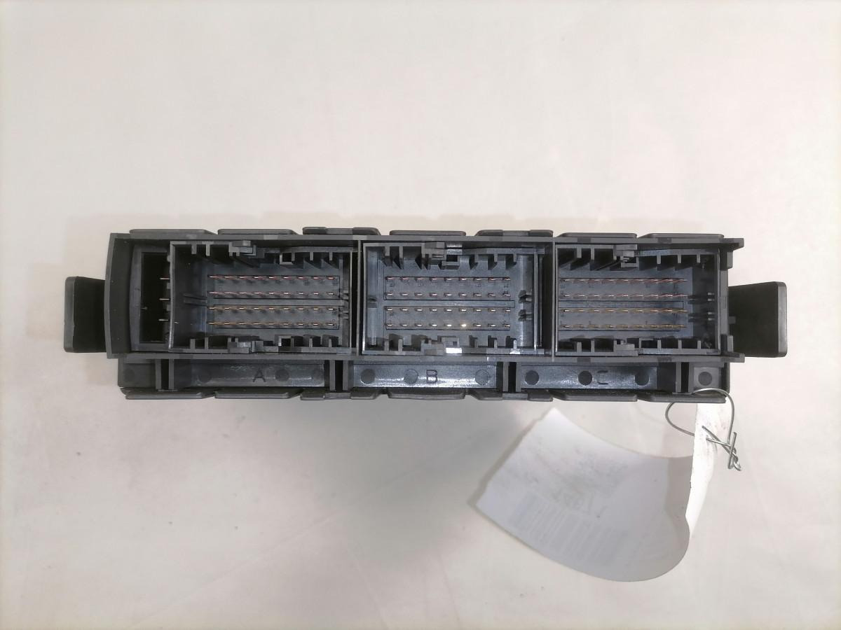 Scania Juhtplokk, COO8 2587723 - Unidad de control para Camión: foto 4 Scania Juhtplokk, COO8 2587723 - Unidad de control para Camión: foto 4