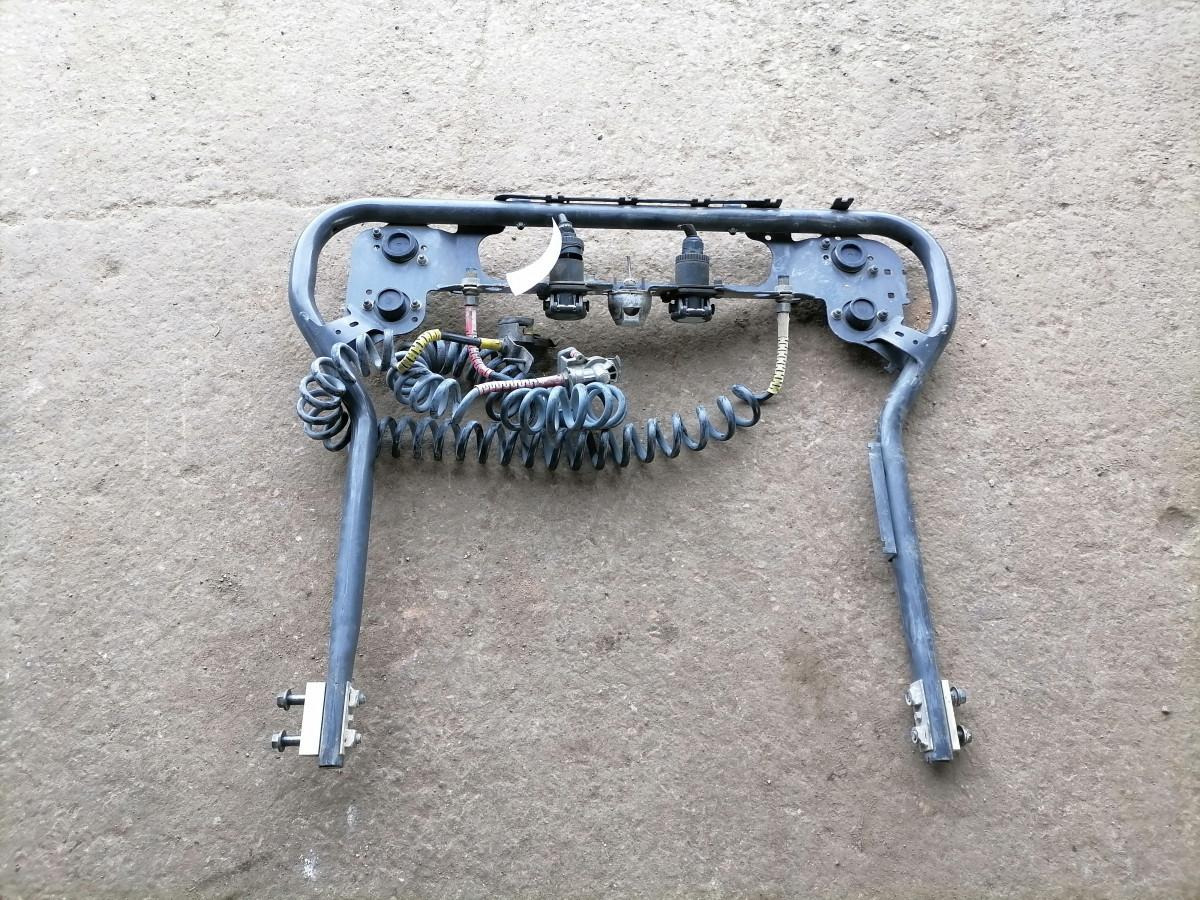 Scania Kabiini tagune haagise pistikute kinnitusraam 2247908 - Bastidor/ Chasis para Camión: foto 5 Scania Kabiini tagune haagise pistikute kinnitusraam 2247908 - Bastidor/ Chasis para Camión: foto 5