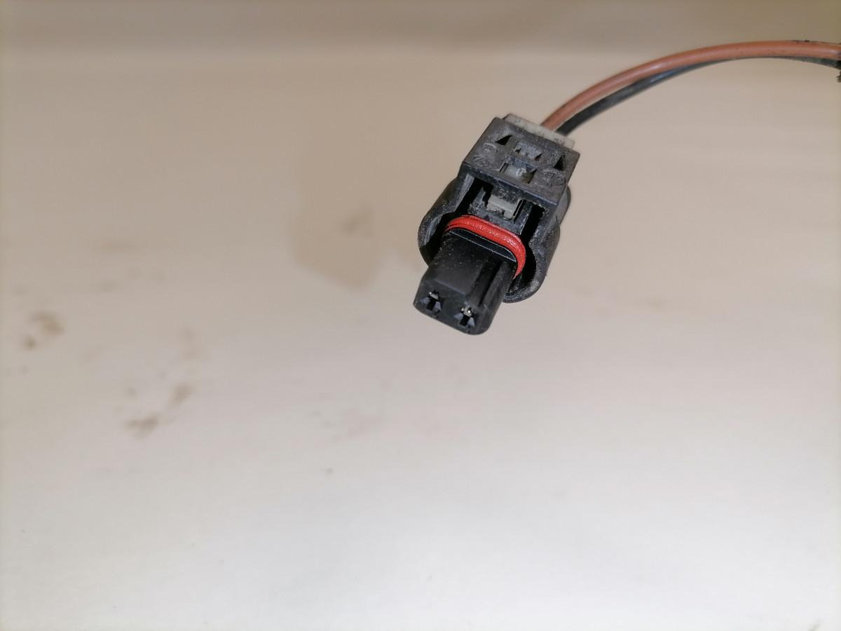 Scania Lisasoojendi jahutusvedeliku pump 9035367B - Calefacción/ Ventilación para Camión: foto 3 Scania Lisasoojendi jahutusvedeliku pump 9035367B - Calefacción/ Ventilación para Camión: foto 3