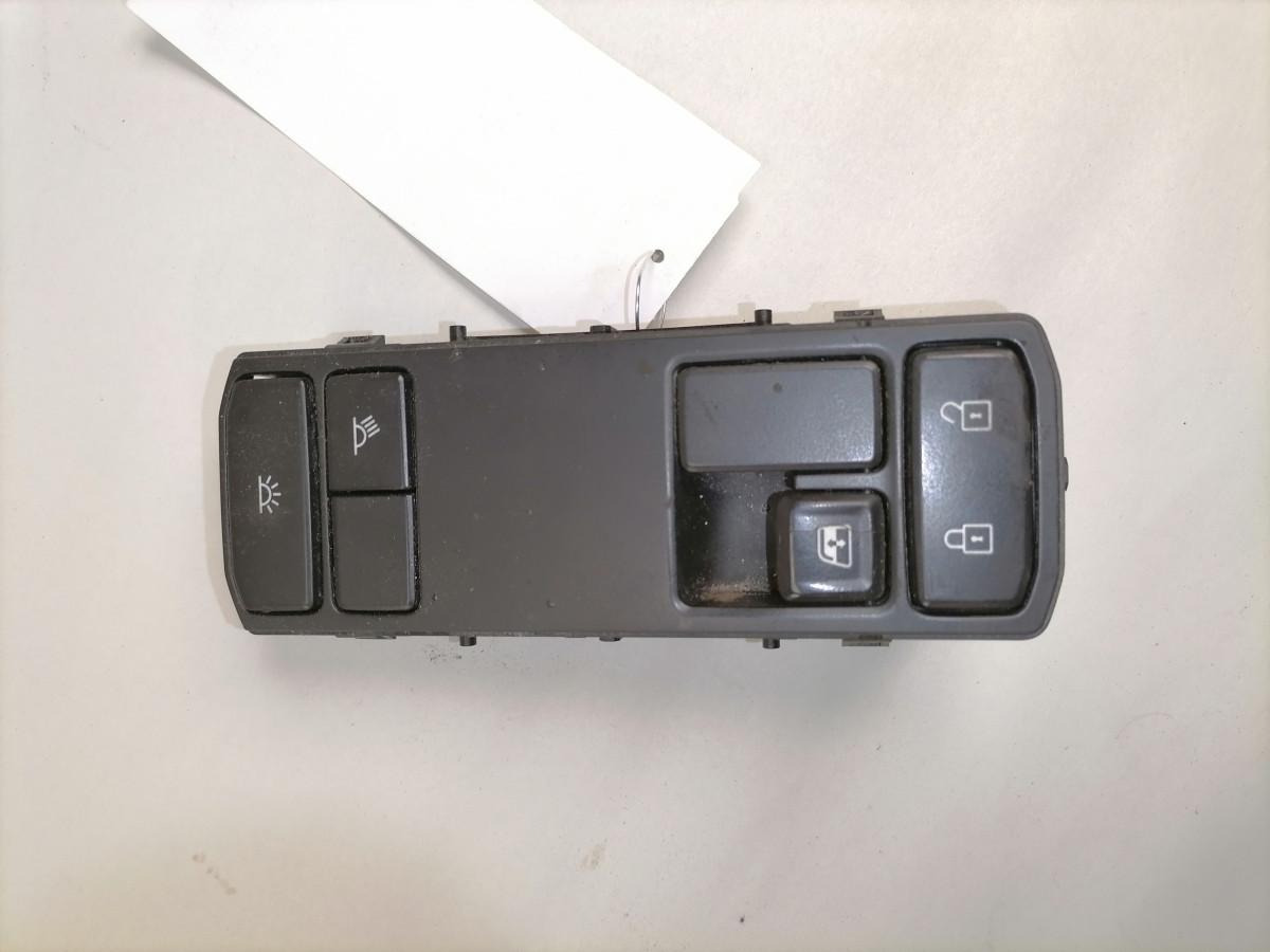 Scania Lüliti, klaasitõstuk 2569030 - Cabina para Camión: foto 3 Scania Lüliti, klaasitõstuk 2569030 - Cabina para Camión: foto 3