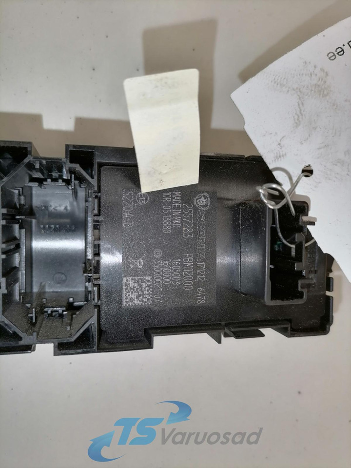 Scania Lülitite moodul 2557283 - Cabina para Camión: foto 3 Scania Lülitite moodul 2557283 - Cabina para Camión: foto 3