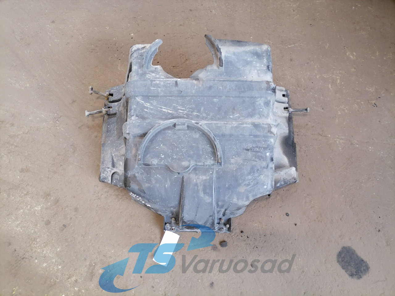Scania Mootori põhjakaitse 1358677 - Pieza universal para Camión: foto 1 Scania Mootori põhjakaitse 1358677 - Pieza universal para Camión: foto 1